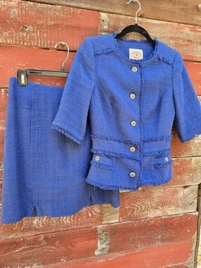 Brooks Brothers Red Fleece/Royal Blue Tweed Jacket and Skirt Set/size 6